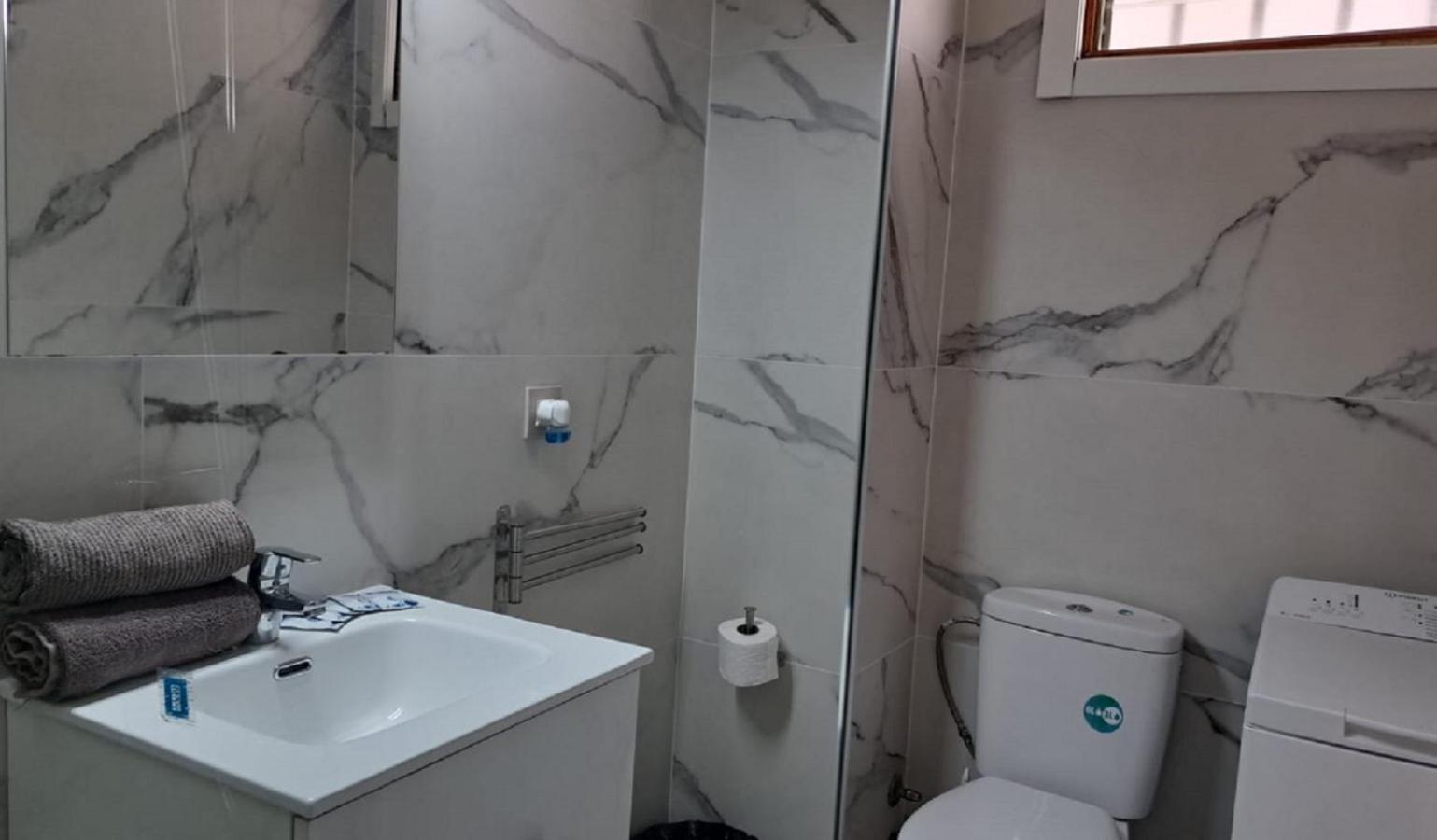 Ferienwohnung Shining Gold El Dorado With Free Parking And Wifi Playa de las Américas Exterior foto